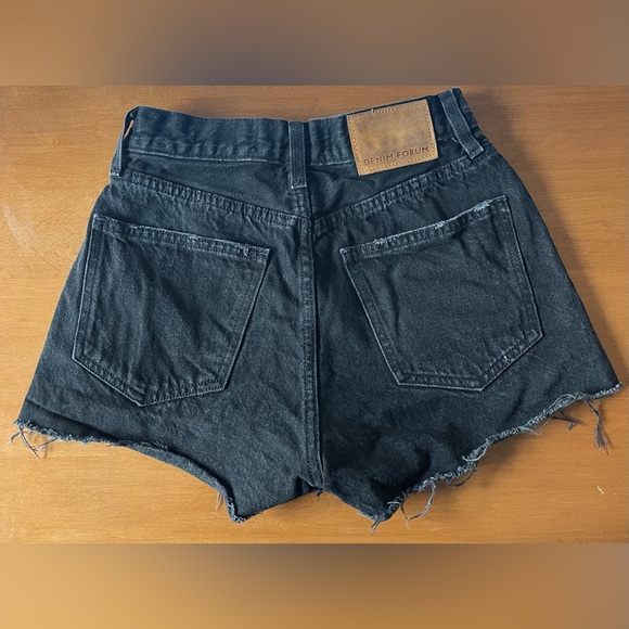 Aritzia Denim Forum Yoko Short - Black - 23 - Picture 2 of 4
